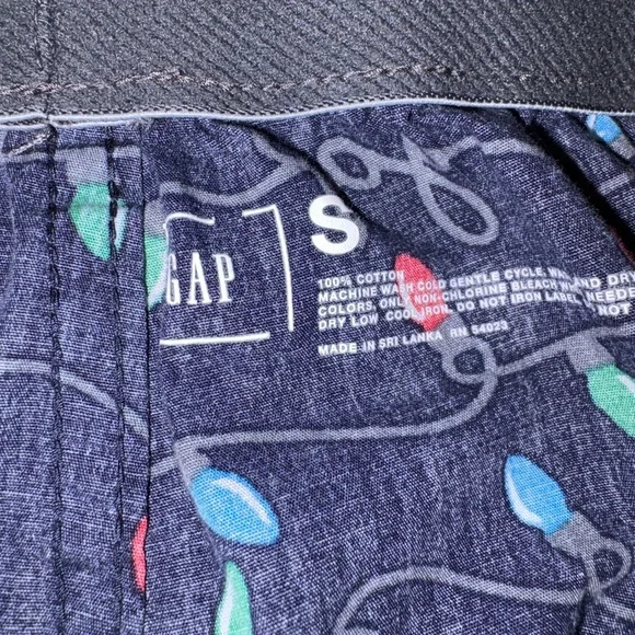 GAP Navy String Lights - Picture 2 of 4